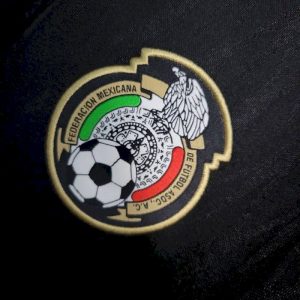 Retro México 2010 Away Jersey