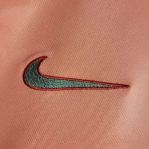 Retro Barcelona 2018/19 Third Jersey