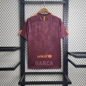 Retro Barcelona 2017/18 Third Jersey