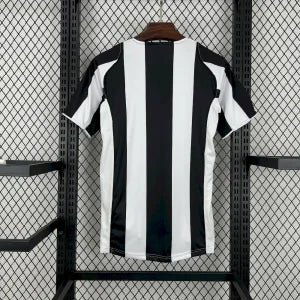 Retro Juventus 2004/05 Home Jersey