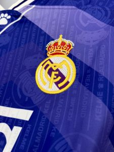 Retro Real Madrid 1996/97 Away Jersey