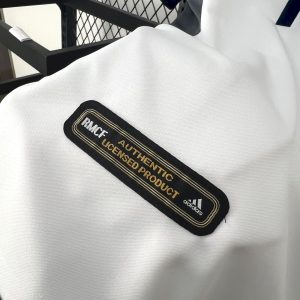 Retro Real Madrid 2000/01 Home Jersey