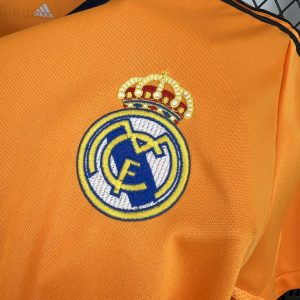 Retro Real Madrid 2013/14 Third Jersey
