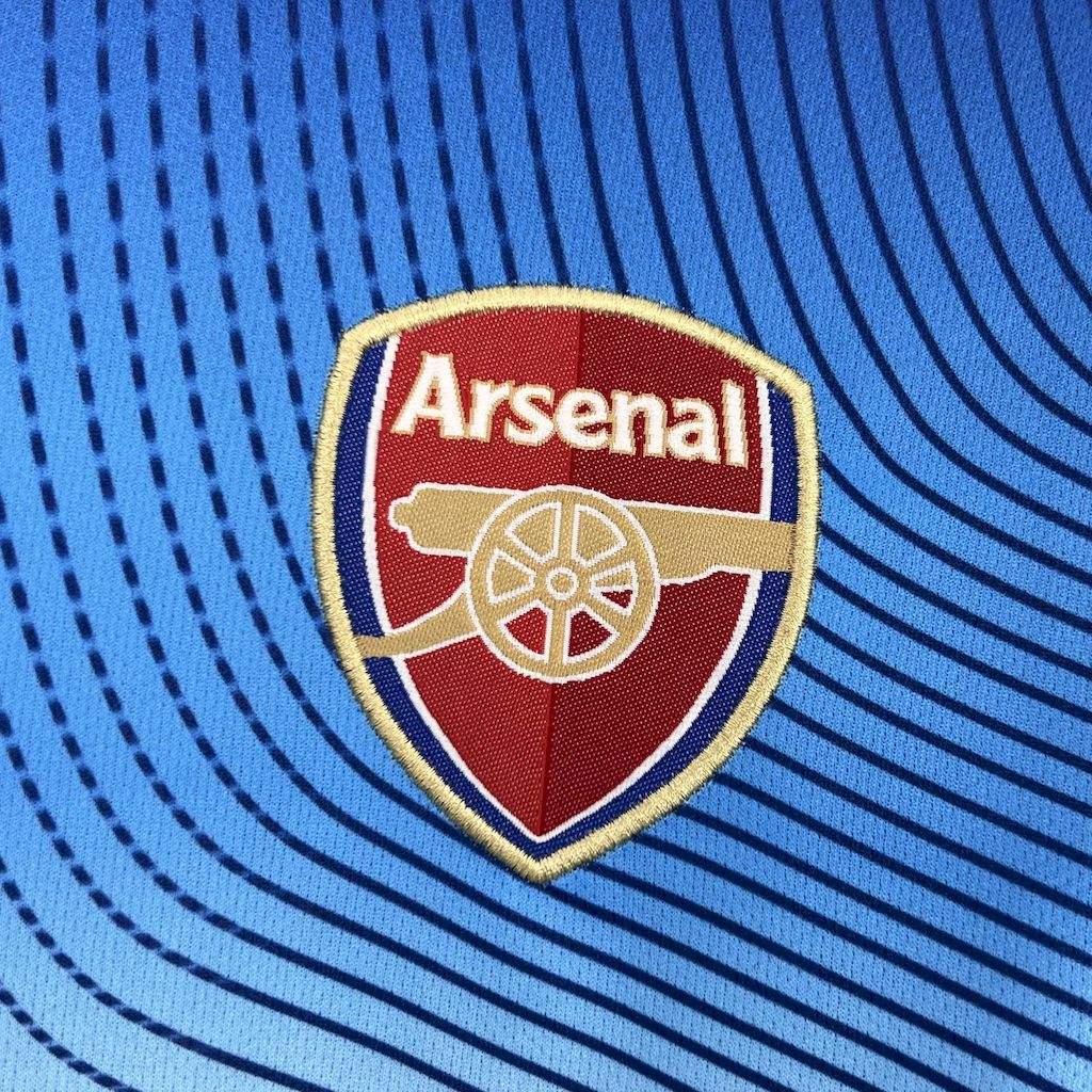 Retro Arsenal 2002/04 Away Jersey