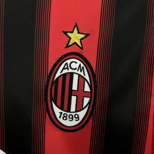 Retro AC Milan 2004/05 Home Jersey