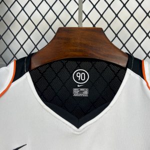 Retro Valencia CF 2004/05 Home Jersey