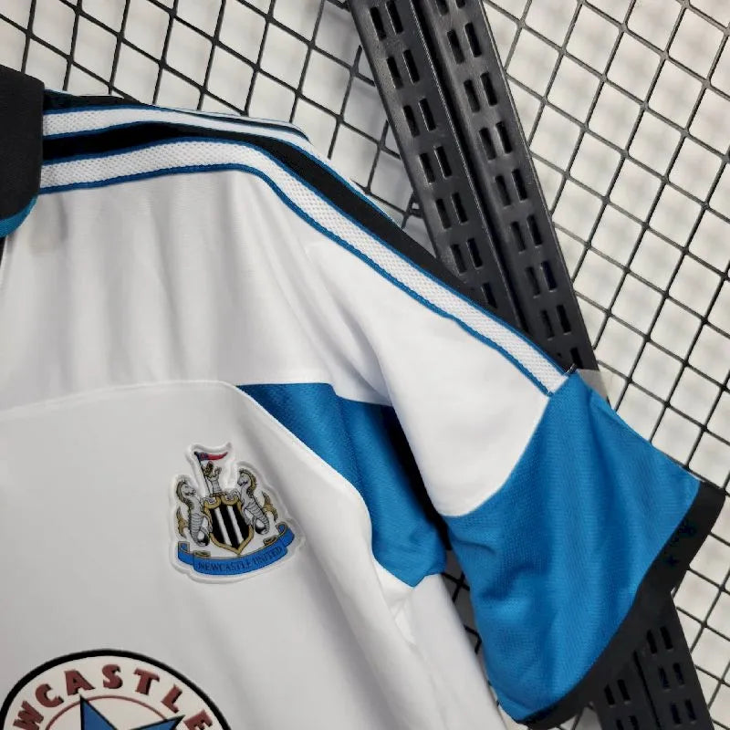 Retro Newcastle United 1999/2000 Away Jersey