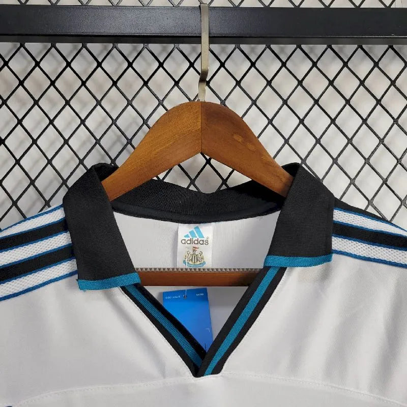 Retro Newcastle United 1999/2000 Away Jersey