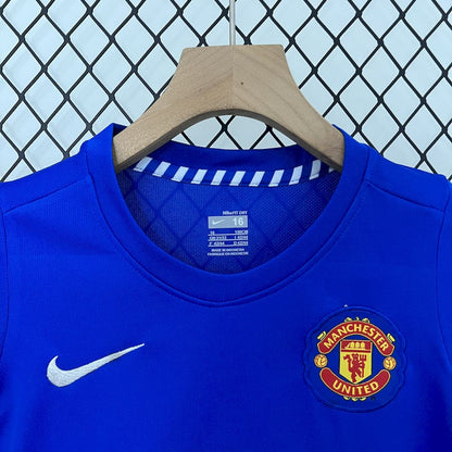 Retro Manchester United 2008/09 Third Kids Kit