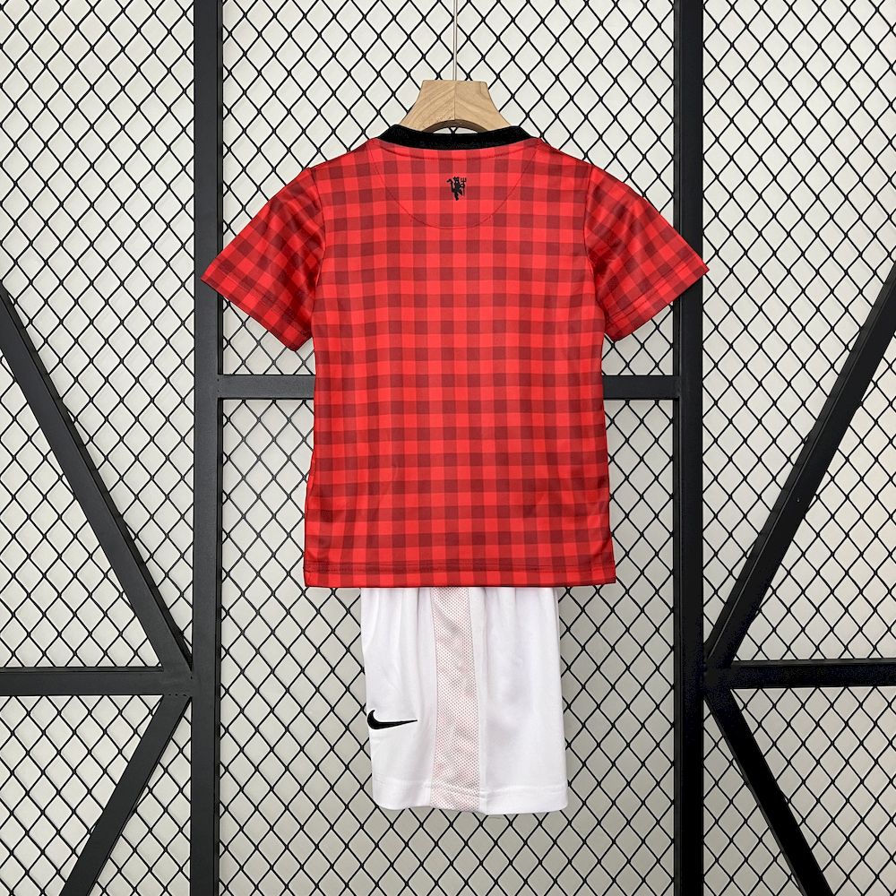 Retro Manchester United 2012/13 Home Kids Kit