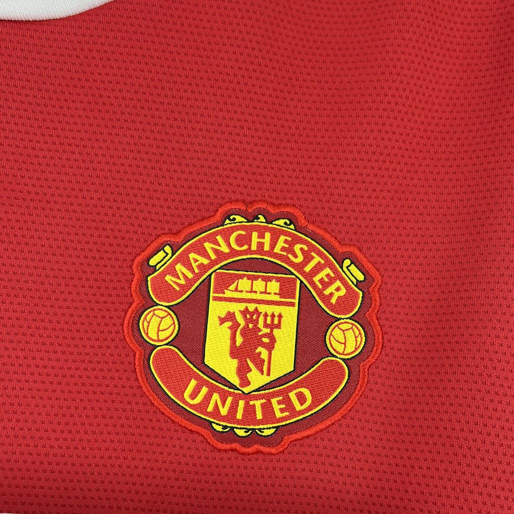 Retro Manchester United 2021/22 Home Jersey