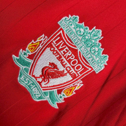 Retro Liverpool 2006/07 Home Jersey