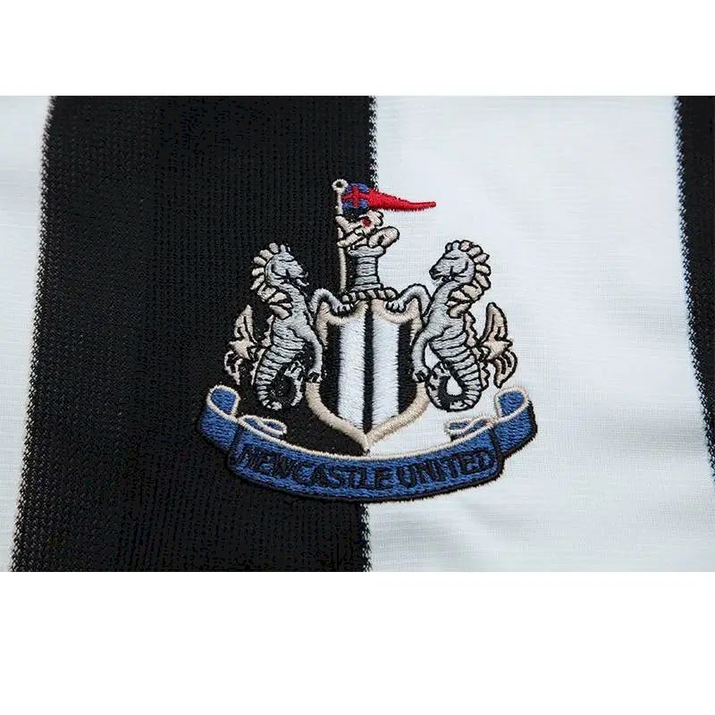 Retro Newcastle United 1995/97 Home Jersey