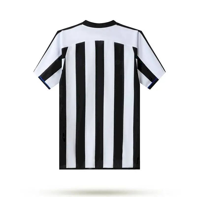 Retro Newcastle United 2003/05 Home Jersey