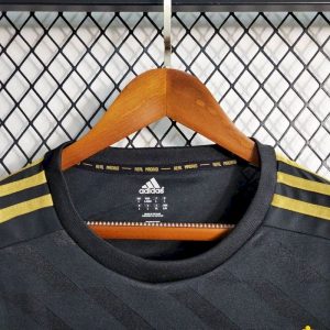 Retro Real Madrid 2011/12 Away Long Sleeve Jersey