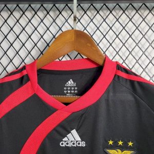 Retro Benfica 2009/10 Away Jersey