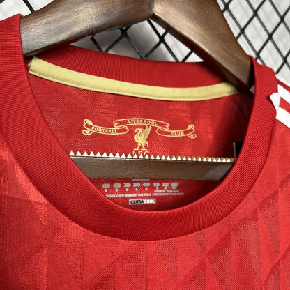 Retro Liverpool 2010 Home Jersey