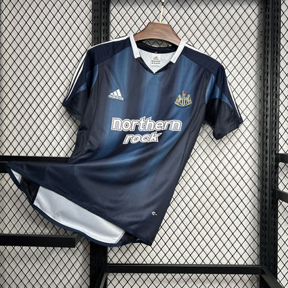 Retro Newcastle United 2004/06 Away Jersey
