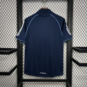 Retro Real Madrid 2005/06 Away Jersey