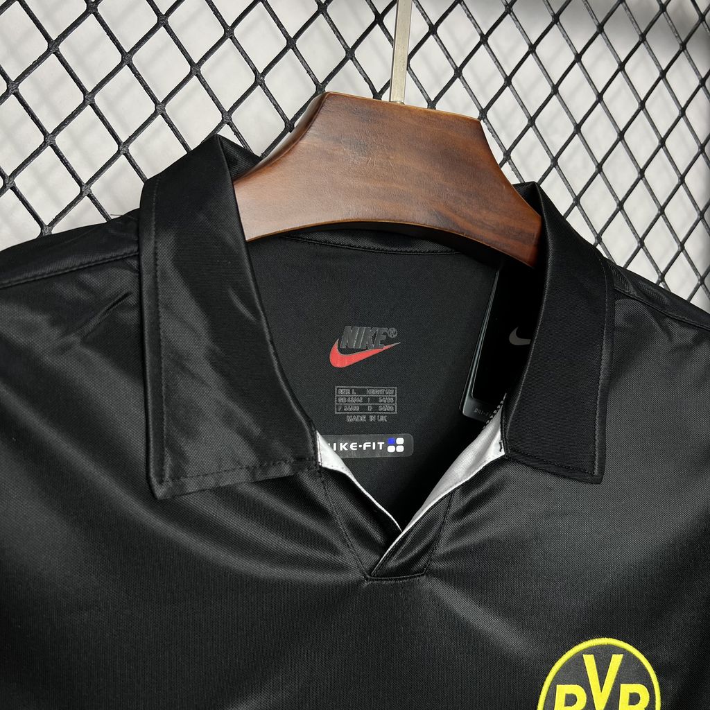 Retro Borussia Dortmund 1998/00 Away Jersey