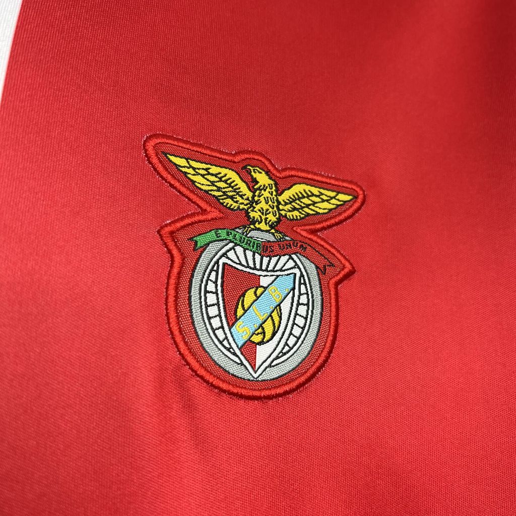 Retro Benfica 2004/05 Home Jersey