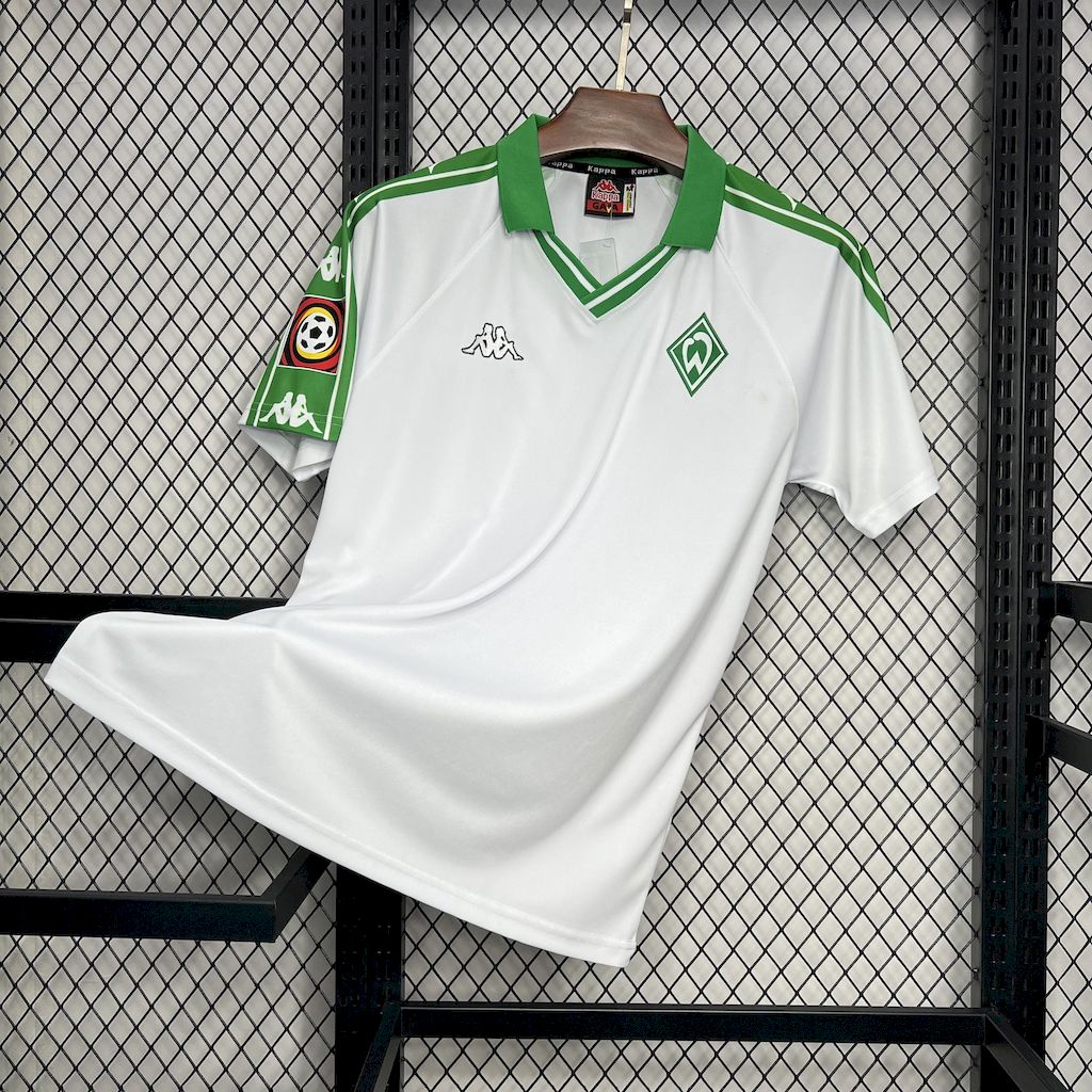 Retro Werder Bremen 2001/02 Away Jersey