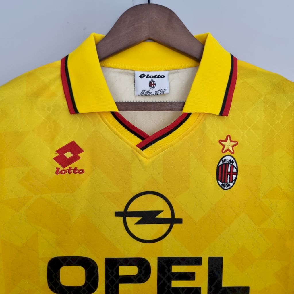 Retro AC Milan 1995/96 Third Jersey