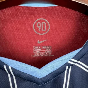 Retro Atletico Madrid 2004/05 Away Jersey