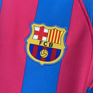 Retro Barcelona 2005/06 Home Jersey
