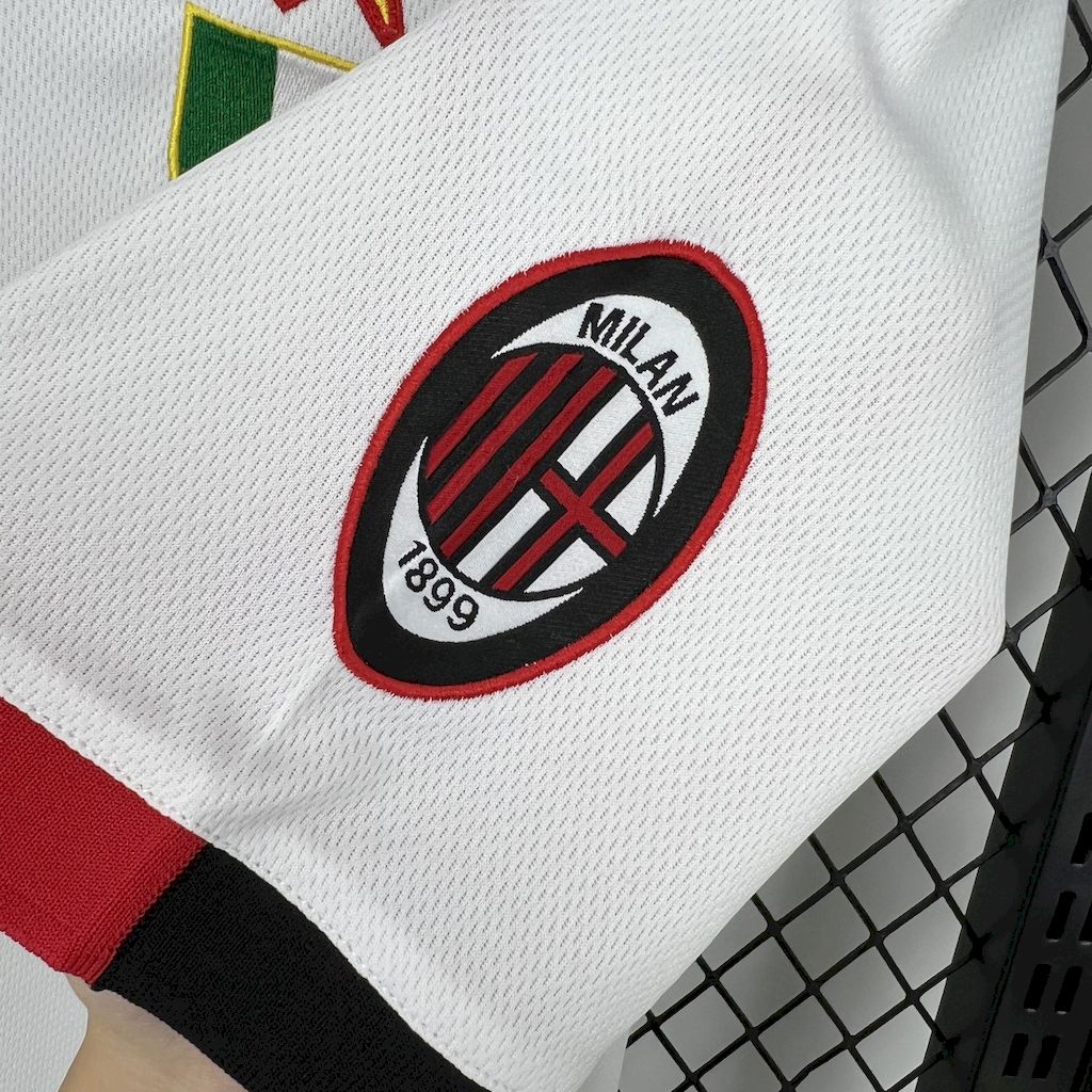 Retro AC Milan 1995/97 Away Jersey