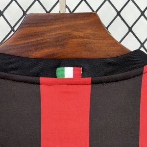 Retro AC Milan 2017/18 Home Jersey