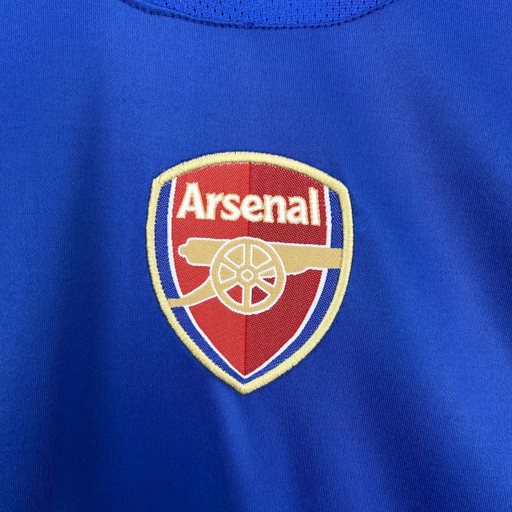 Retro Arsenal 2004/05 Away Jersey