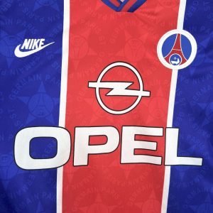 Retro Paris Saint-Germain 1995/96 Home Jersey