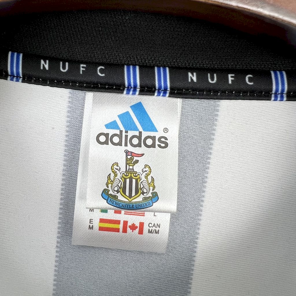 Retro Newcastle United 1999/00 Home Jersey