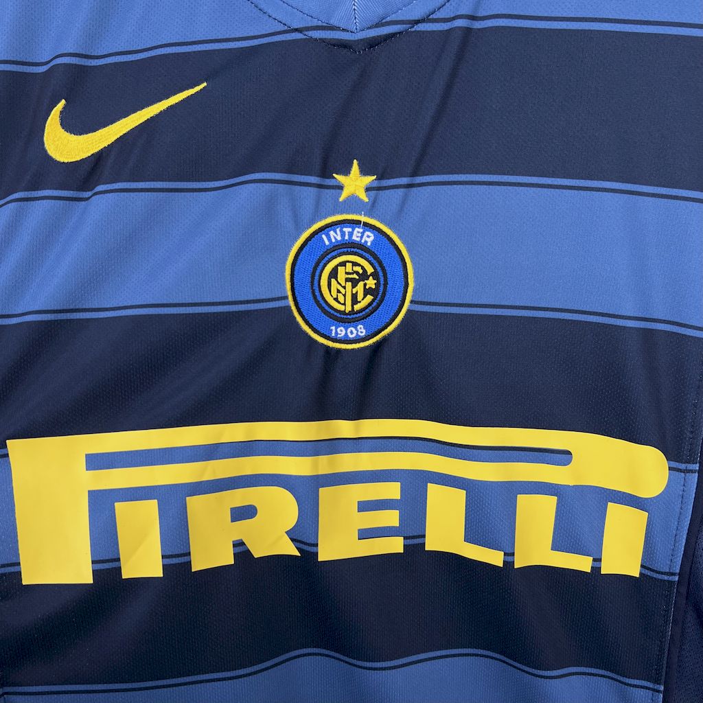Retro Inter Milan 2004/05 Third Jersey