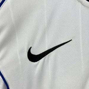Retro Inter Milan 2004/05 Away Jersey