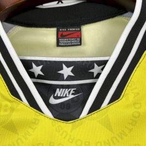 Retro Borussia Dortmund 1994/95 Home Jersey