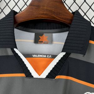 Retro Valencia CF 1999/00 Third Jersey
