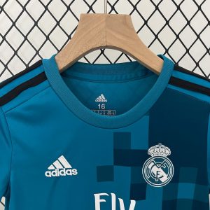 Retro Real Madrid 2017/18 Third Kids Kit