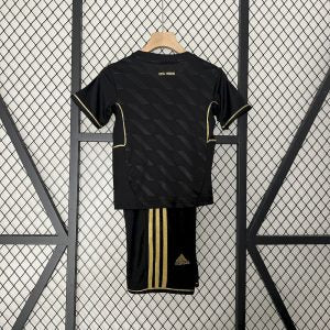Retro Real Madrid 2011/12 Away Kids Kit