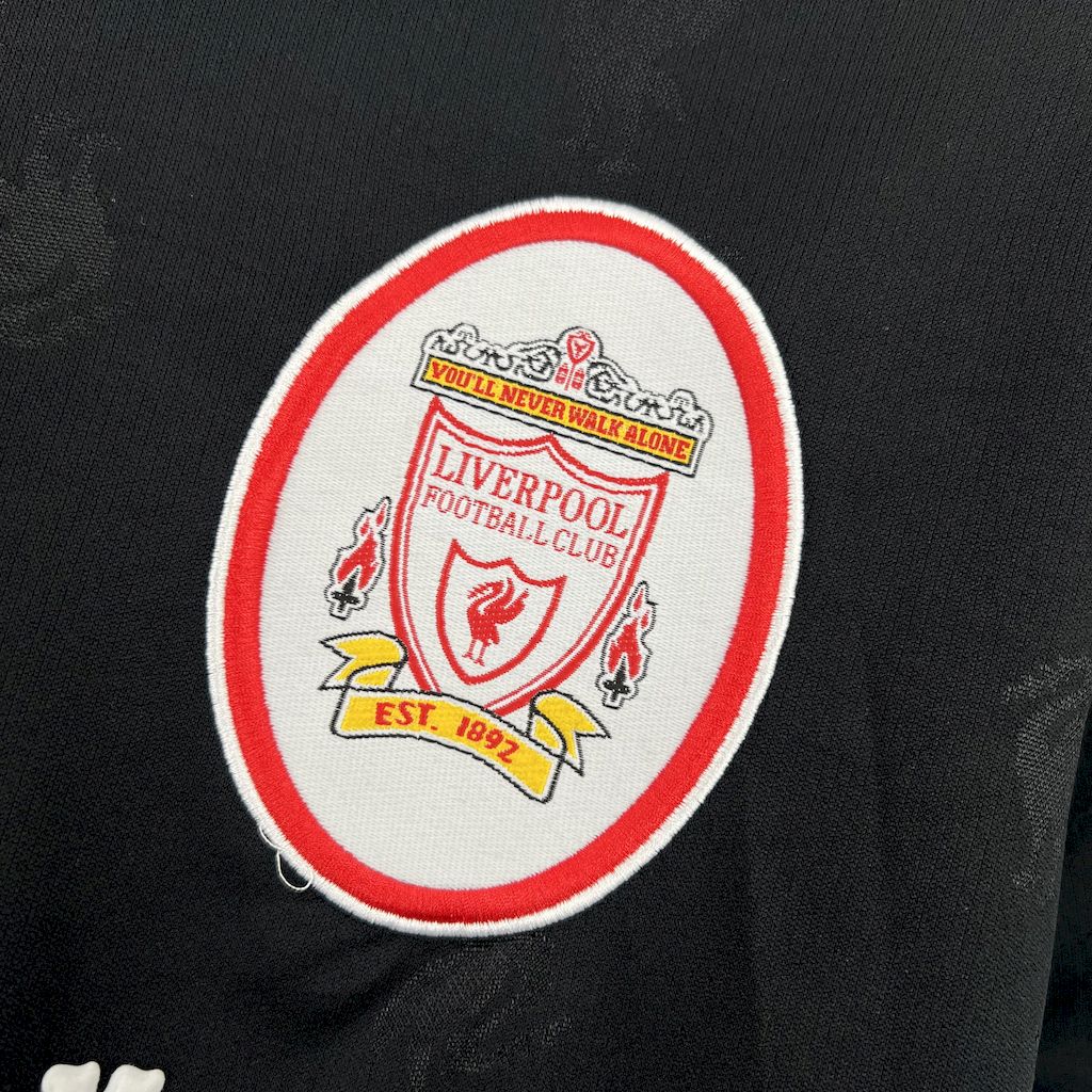 Retro Liverpool 1996/97 Black Jersey