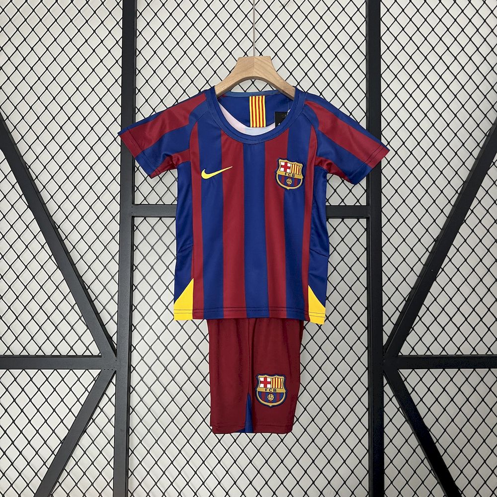 Retro Barcelona 2005/06 Home Kids Kit