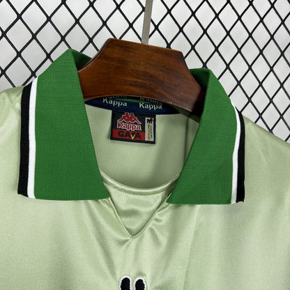 Retro Real Betis 1999/00 Away Jersey