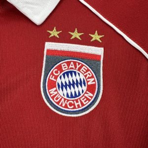 Retro Bayern Munich 2005/06 Home Jersey