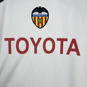Retro Valencia CF 2004/05 Home Jersey