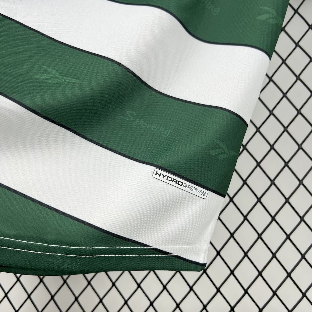 Retro Sporting CP 2000/01 Home Jersey