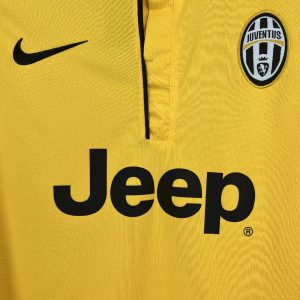 Retro Juventus 2013/14 Third Jersey