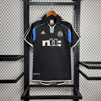 Retro Newcastle United 2001/02 Away Jersey