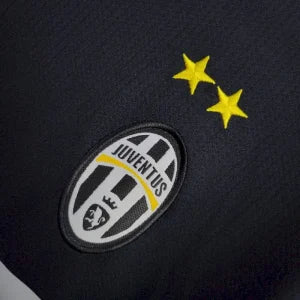 Retro Juventus 2012/13 Away Jersey