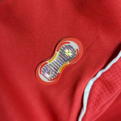 Retro Liverpool 2006/07 Home Jersey